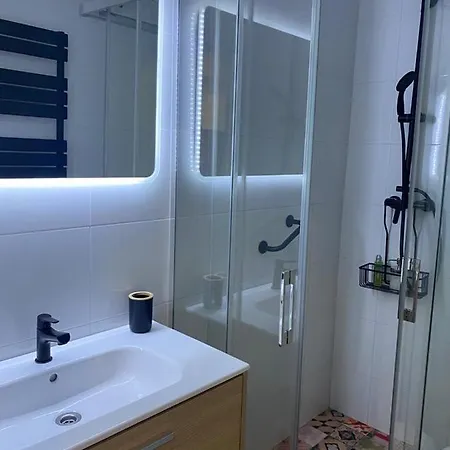 Apartamento Tranquilo Cerca Del Sardinero